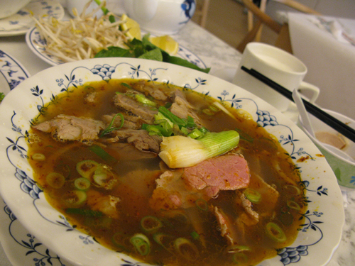 Pho Tai Chin