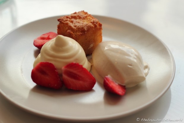 Lemon curd Almond Cake Pepper Ice cream